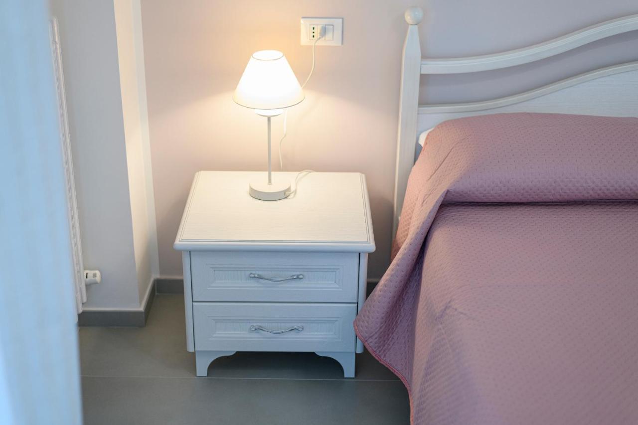 סן בנדטו דל טרנטו B&B La Fontanella מראה חיצוני תמונה