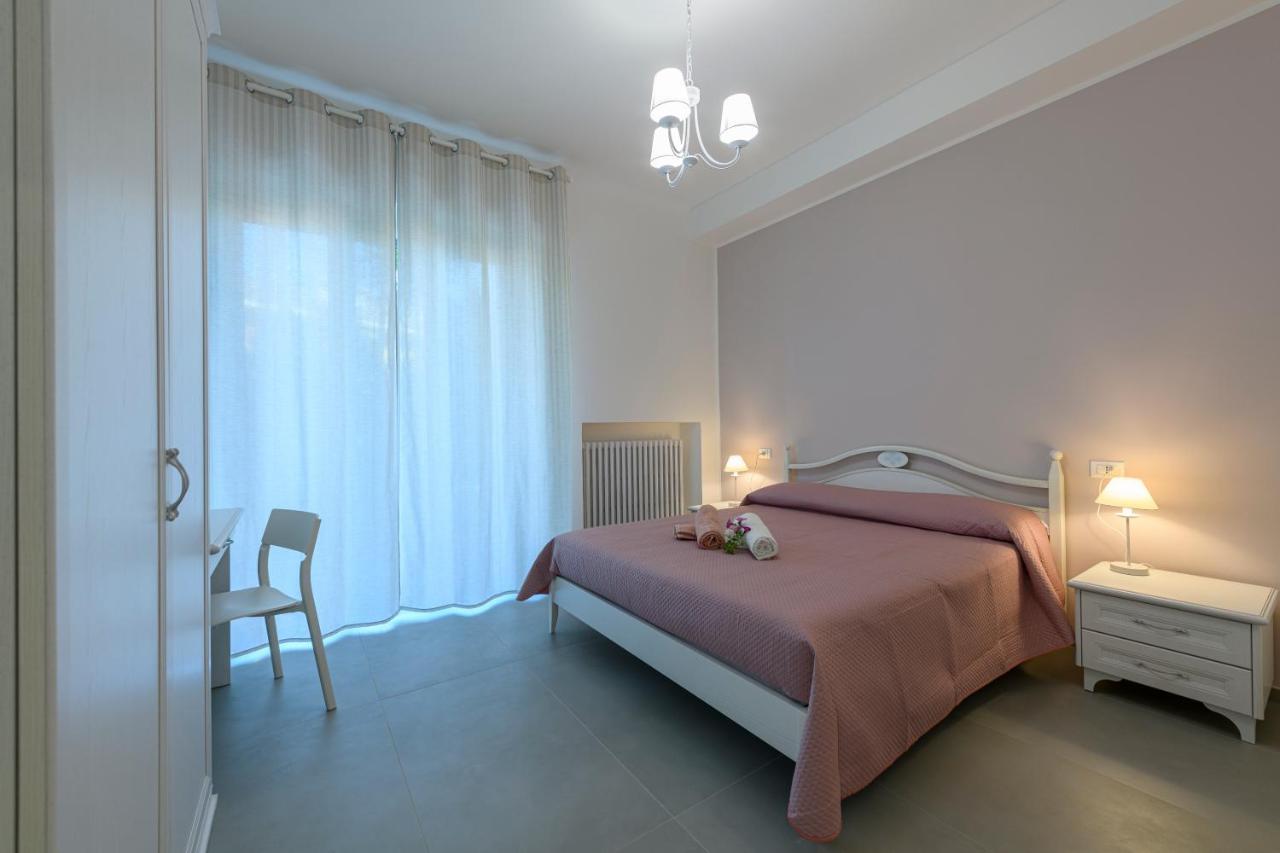 סן בנדטו דל טרנטו B&B La Fontanella מראה חיצוני תמונה
