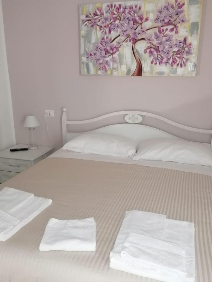 סן בנדטו דל טרנטו B&B La Fontanella מראה חיצוני תמונה