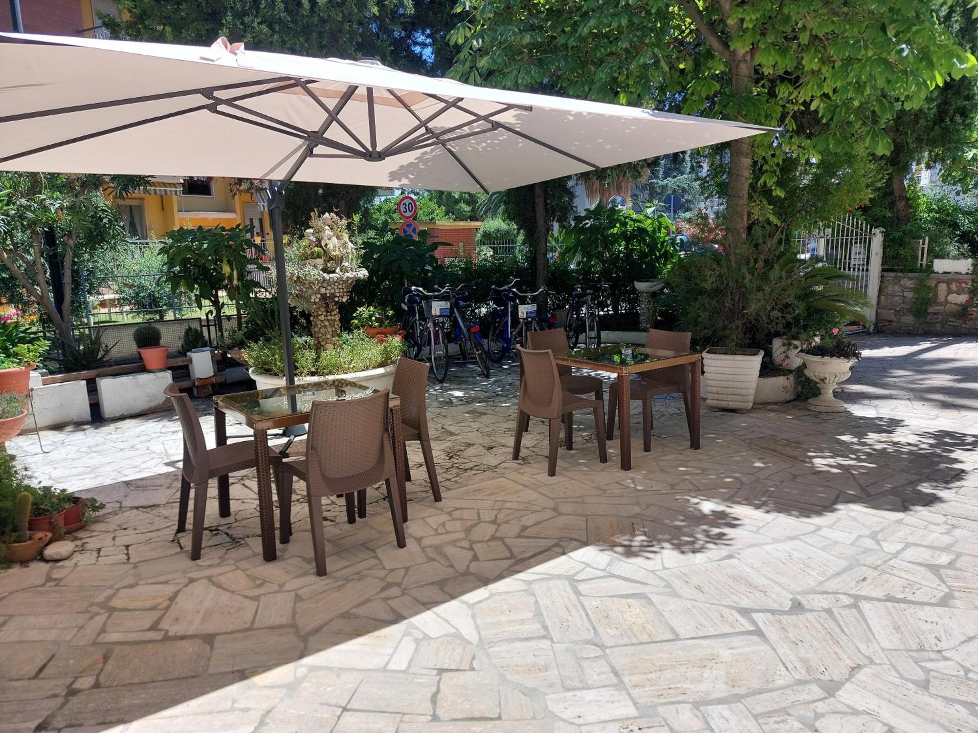 סן בנדטו דל טרנטו B&B La Fontanella מראה חיצוני תמונה