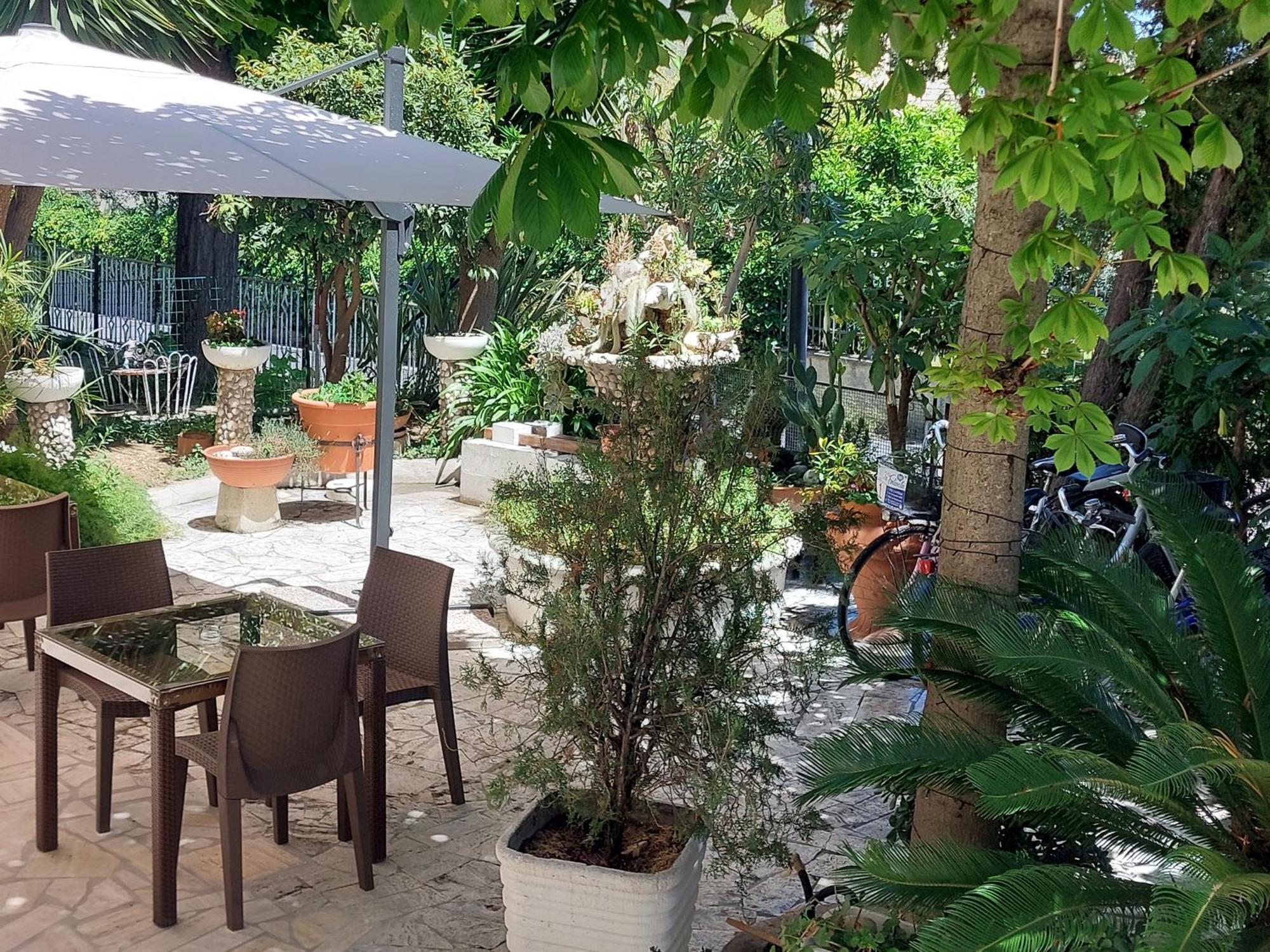 סן בנדטו דל טרנטו B&B La Fontanella מראה חיצוני תמונה