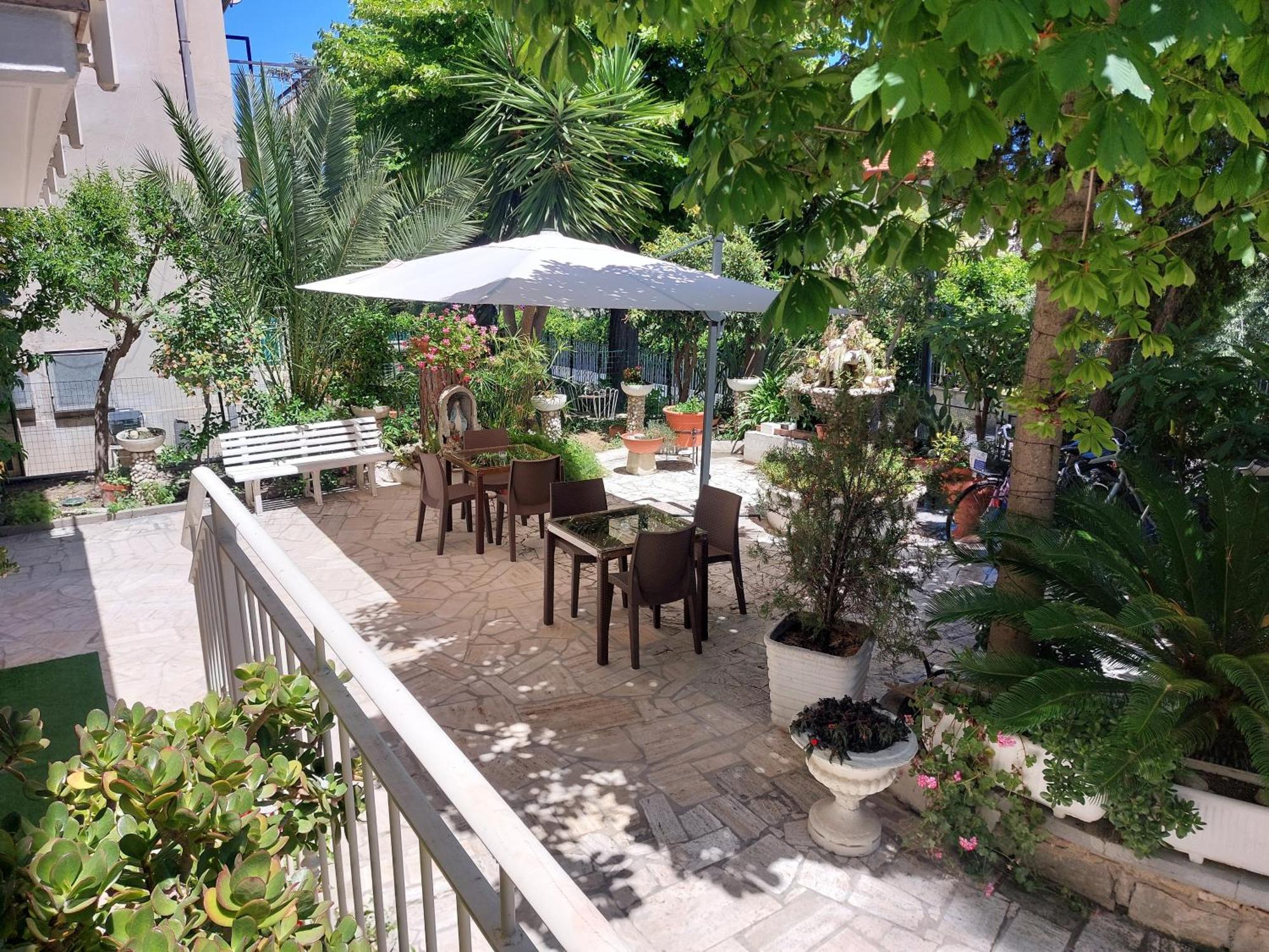 סן בנדטו דל טרנטו B&B La Fontanella מראה חיצוני תמונה